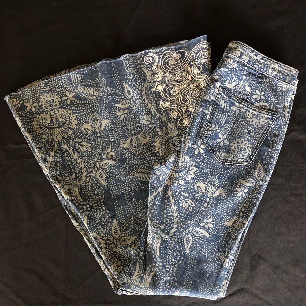 Free People Printed Embellished Just Float On Flare Size 27 - Picture 7 of 16
